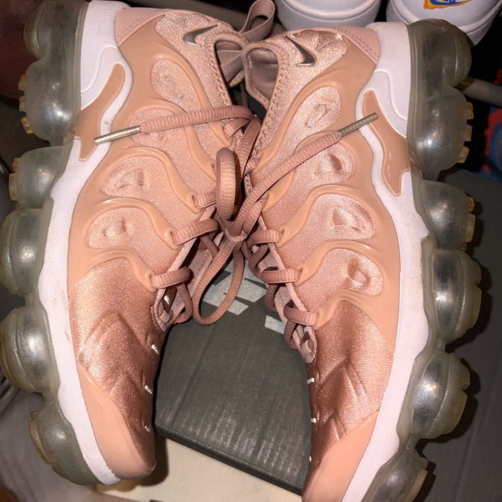 Nike VaporMax Plus Sneakers